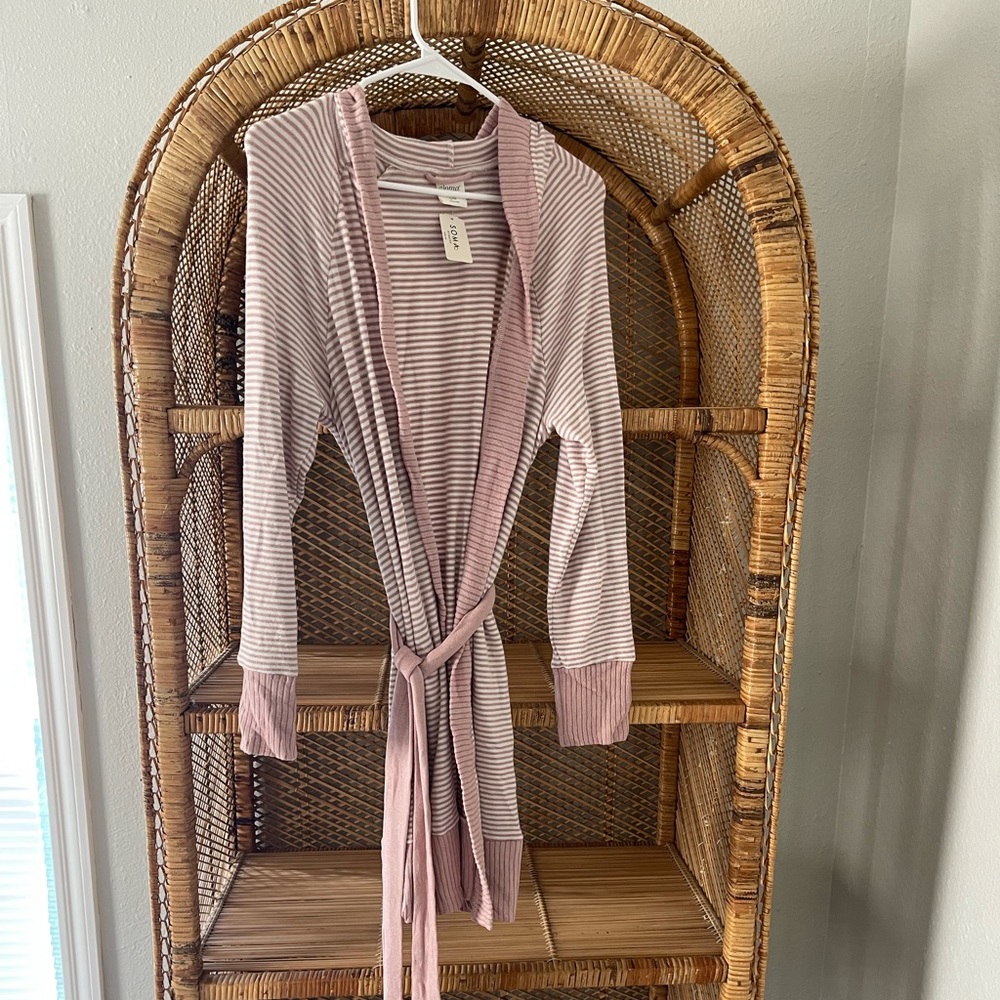 SOMA NWT Robe
